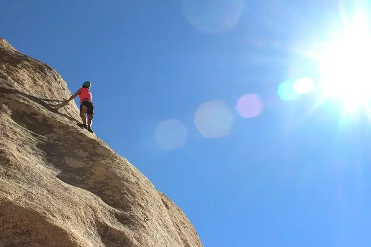 solo rock climber